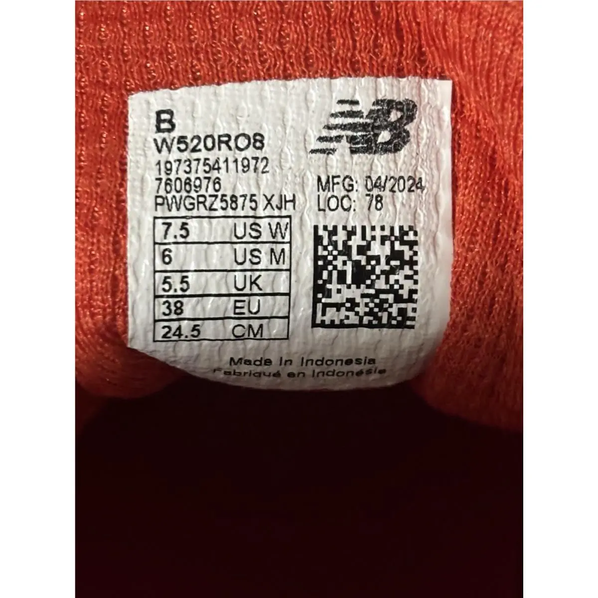 New Balance shoes - New Balance 520 - Neo Flame Coral Color (UPC: 197375411972) 1