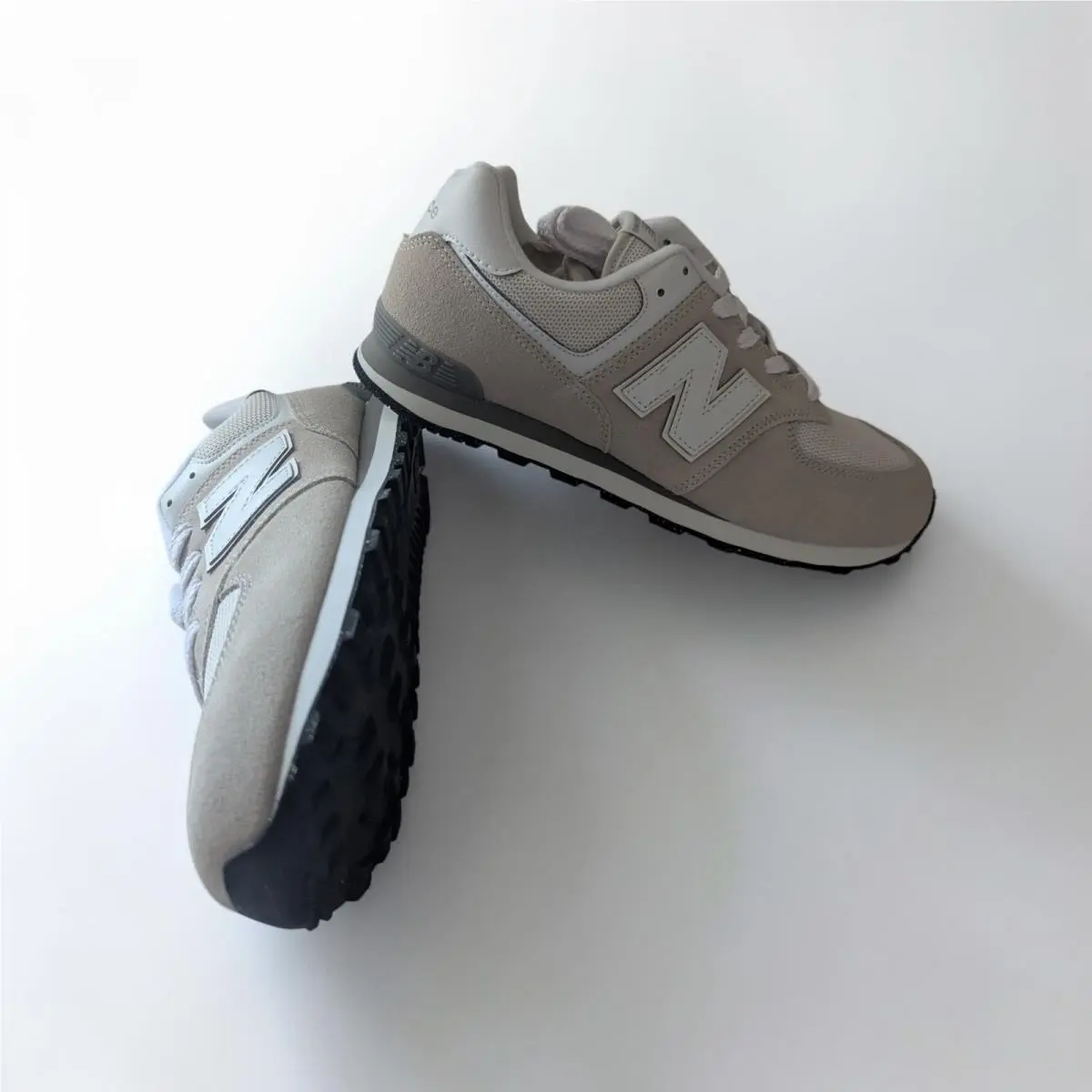 New Balance shoes - New Balance 574 - White & Grey 4