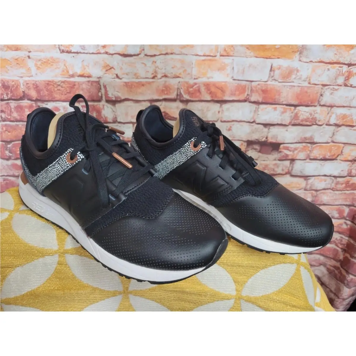 New Balance shoes - Black 2