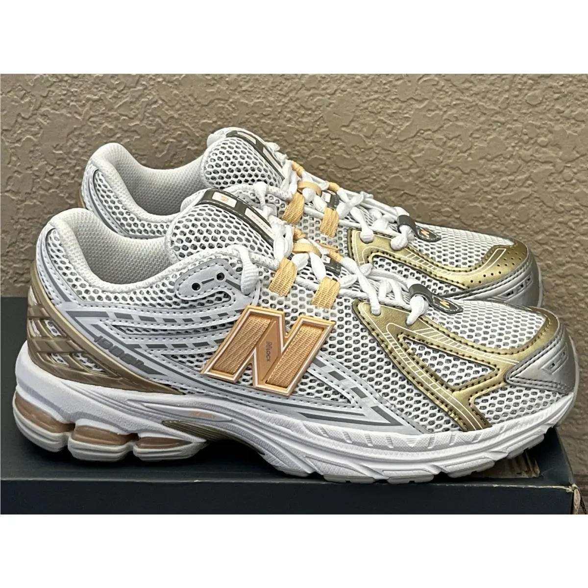 New Balance shoes - New Balance 1906R - Silver 0