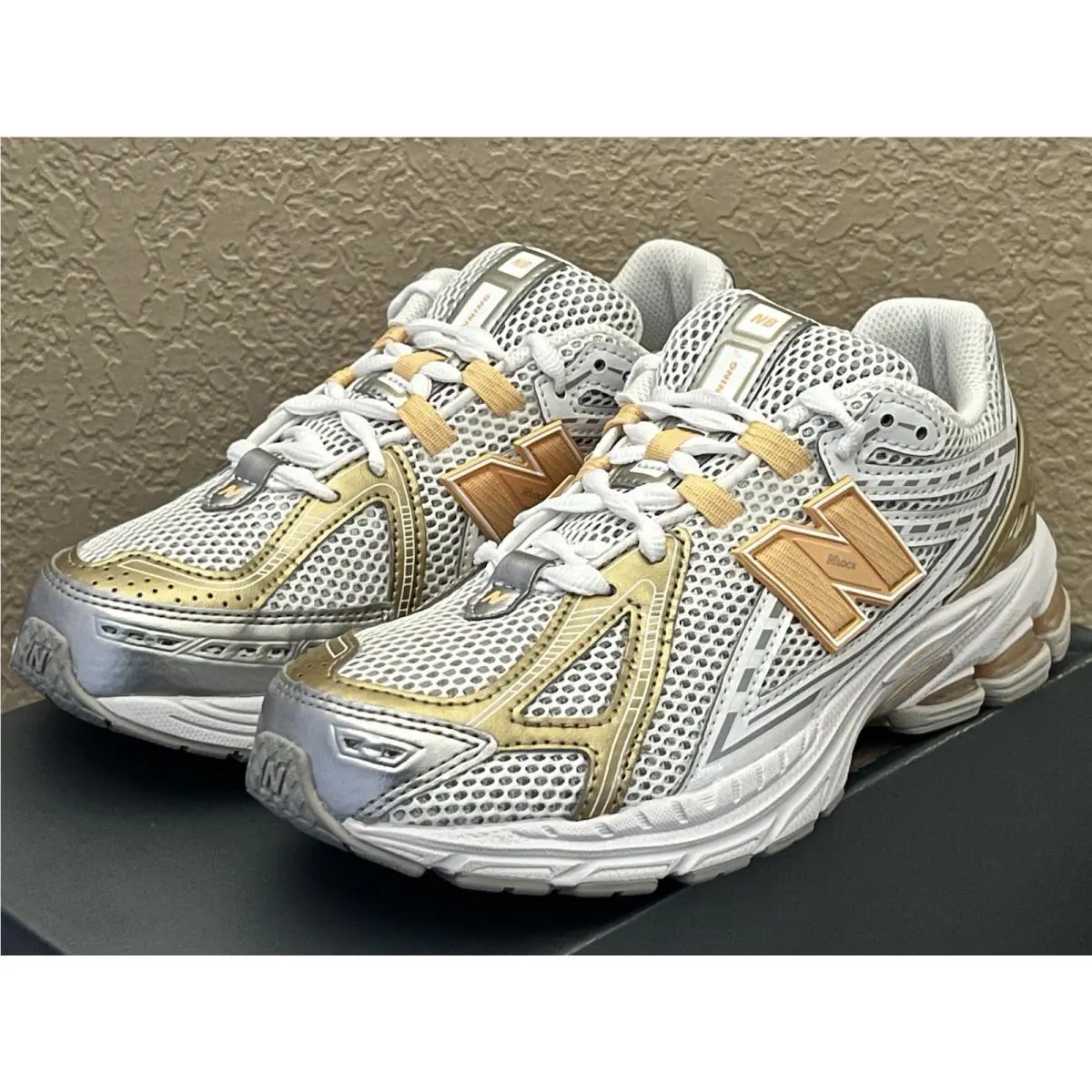New Balance shoes - New Balance 1906R - Silver 2