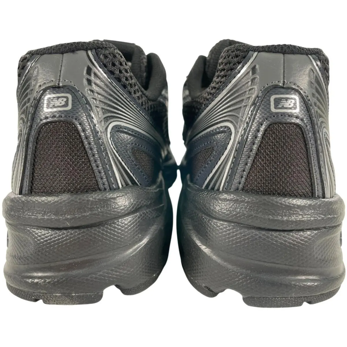 New Balance shoes - New Balance 740 - Black 4