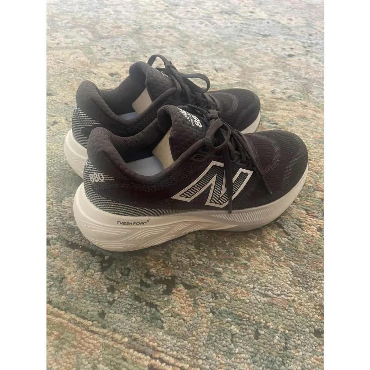 New Balance shoes - New Balance 880 - Black 3
