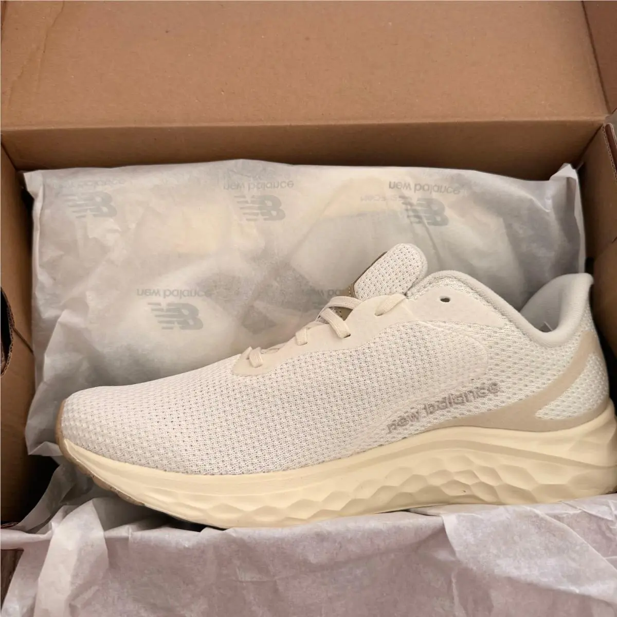 New Balance shoes - New Balance Fresh Foam Arishi v4 - Beige 9