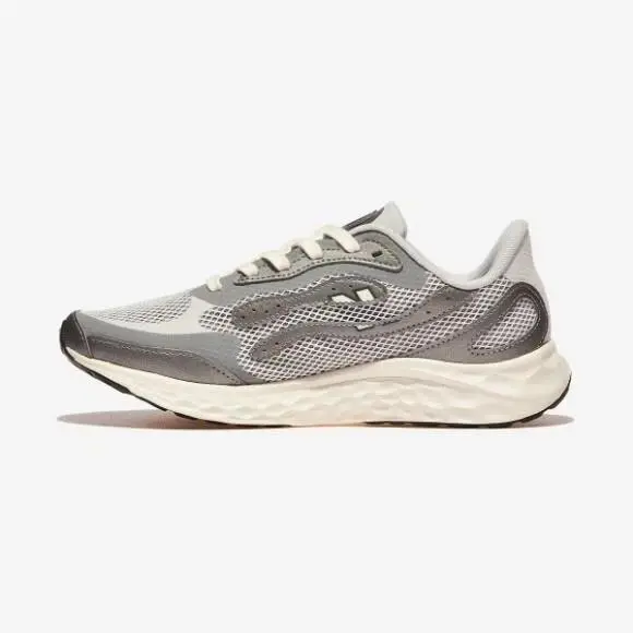 New Balance shoes - New Balance Fresh Foam Arishi - White 1