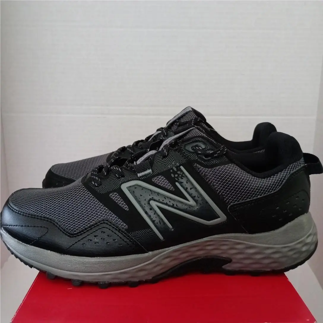 New Balance shoes - New Balance 410v8 - Black 2