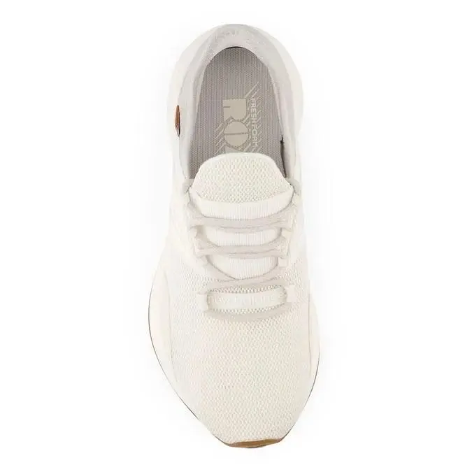 New Balance shoes - New Balance Fresh Foam Roav - White 1