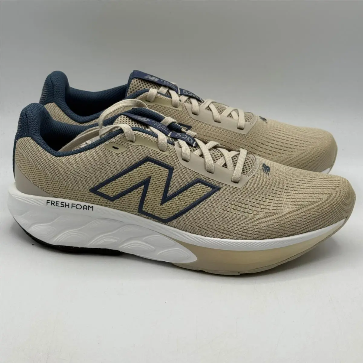 New Balance Fresh Foam 520 v9 Shoes Men Size 10 Tan Navy Running M52024X