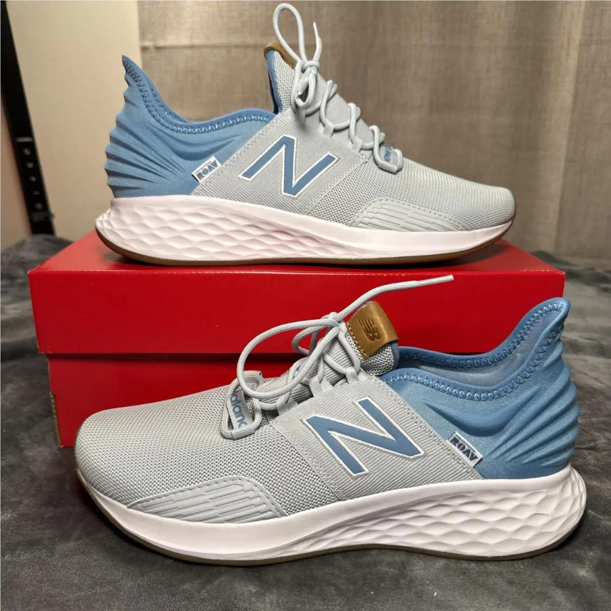 New Balance Fresh Foam Roav Mens 10.5 D Grey Blue Running Shoes MROAVGB1 Sneaker