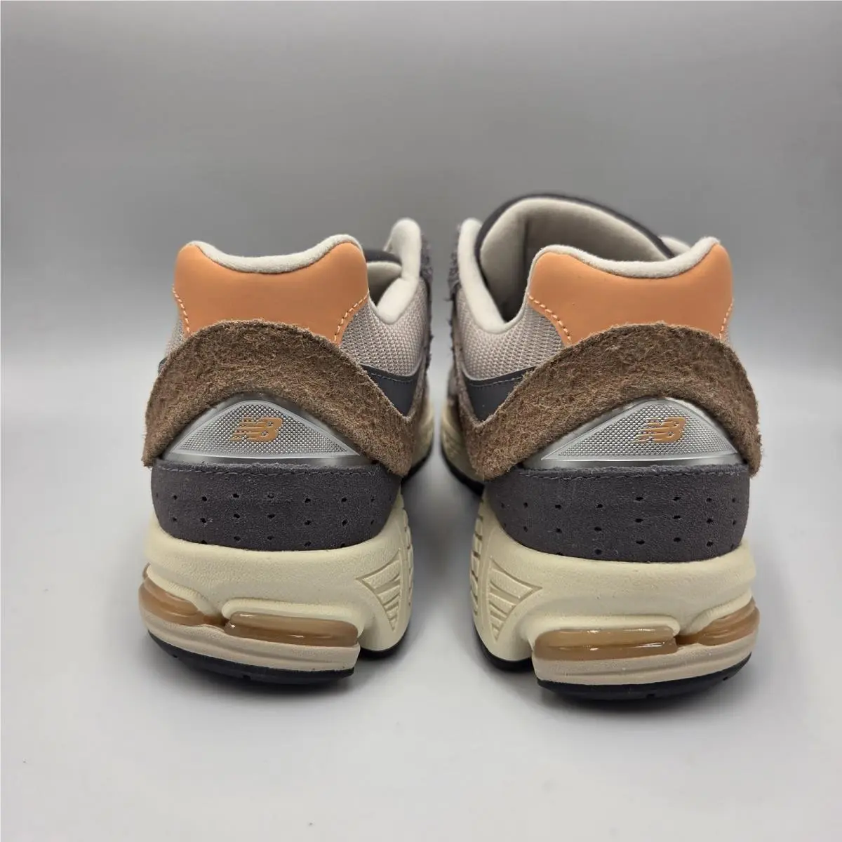 New Balance shoes - New Balance 2002 R - M2002RFZ - Brown 4