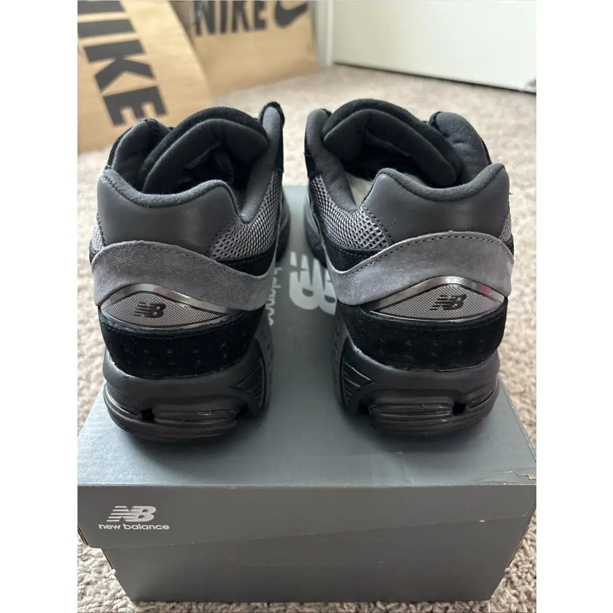 New Balance shoes - New Balance 2002R - Gray 1