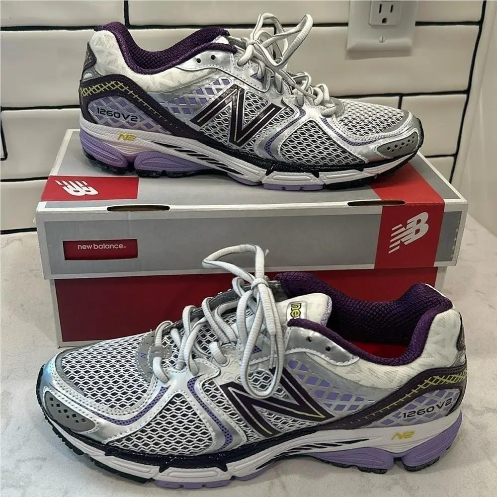 New Balance Women`s 1260 V2 Running Shoes Sz 10 2A Narrow