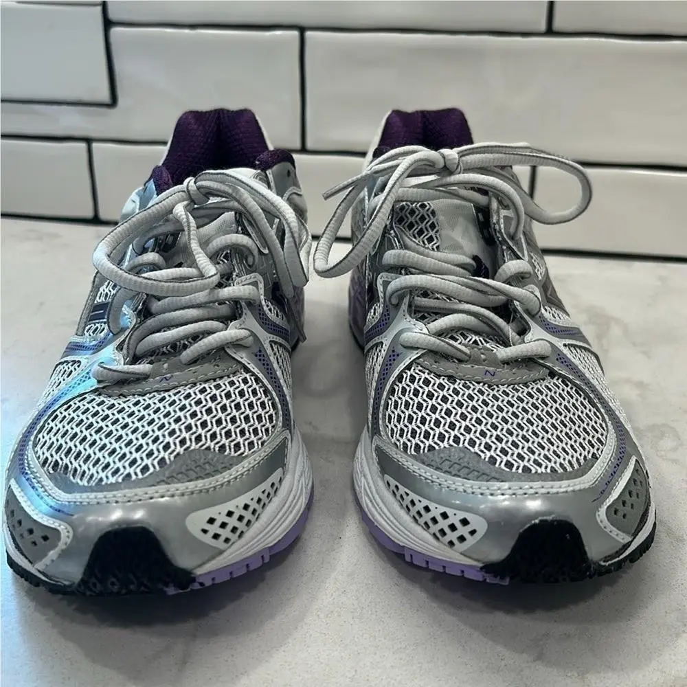 New Balance shoes - Purple 13