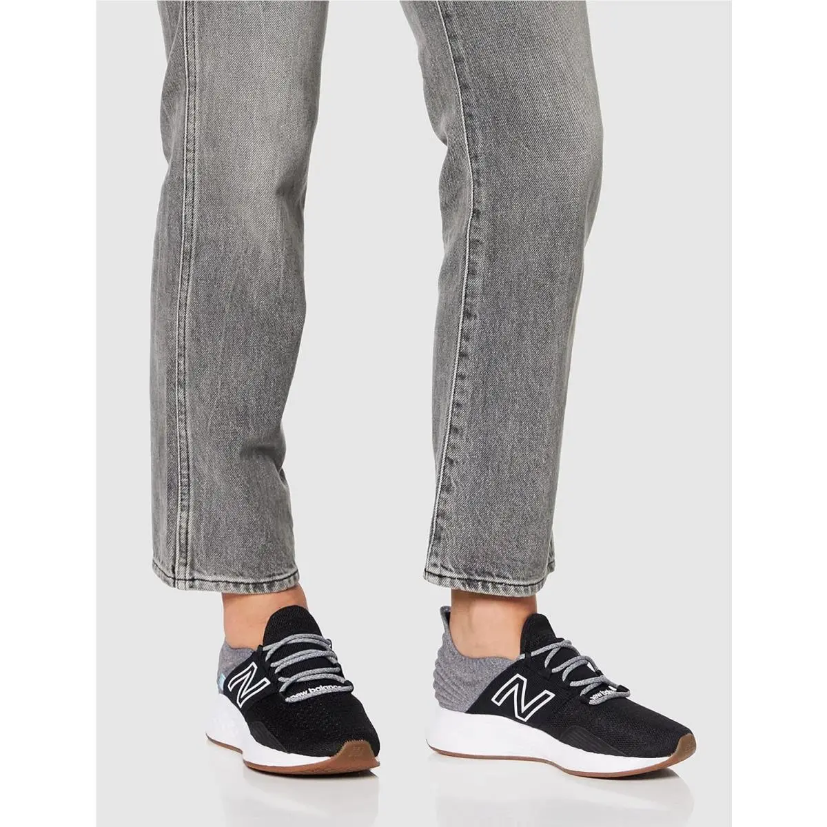 New Balance shoes (UPC: 726084645820) 0