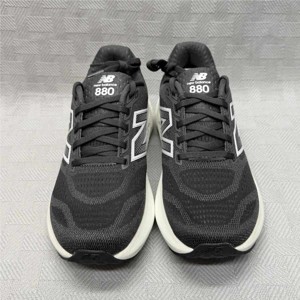 New Balance shoes - New Balance 880 - Black (UPC: 197968071460) 0