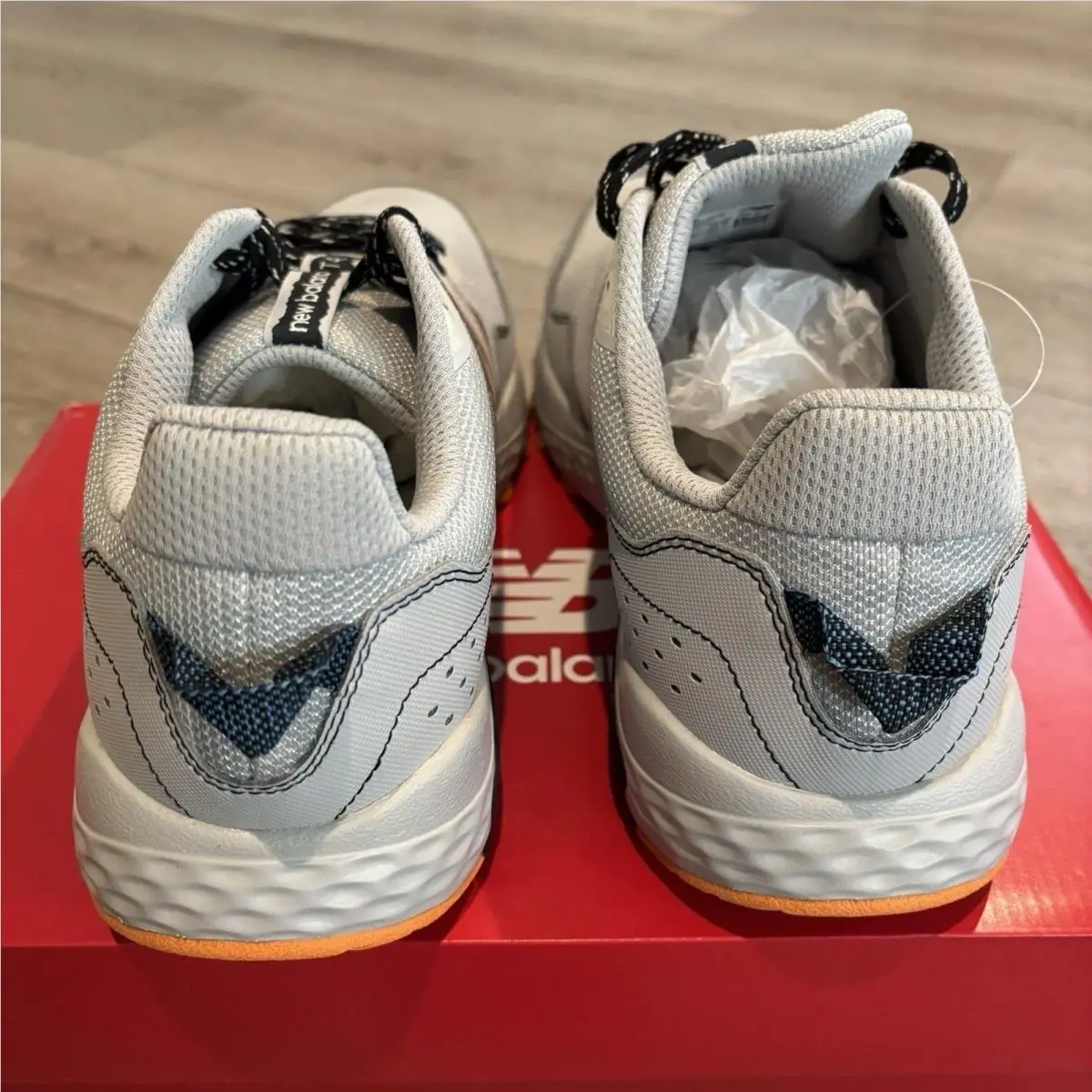 New Balance shoes - NEW BALANCE 410 V8 - Grey 2