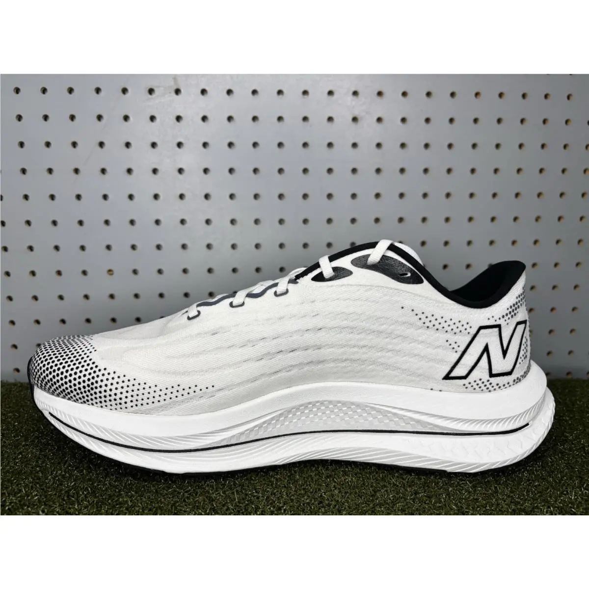 New Balance shoes - NEW BALANCE WALKER ELITE - WALKER ELITE - White (UPC: 197968024848) 1