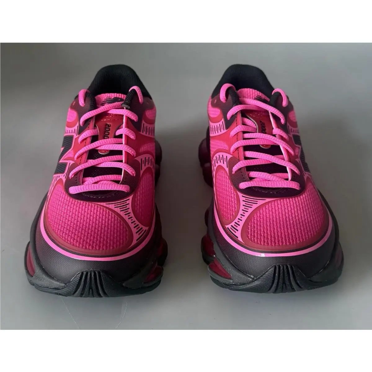 New Balance shoes - New Balance 2000 - Red Pink (UPC: 0198688536314) 1