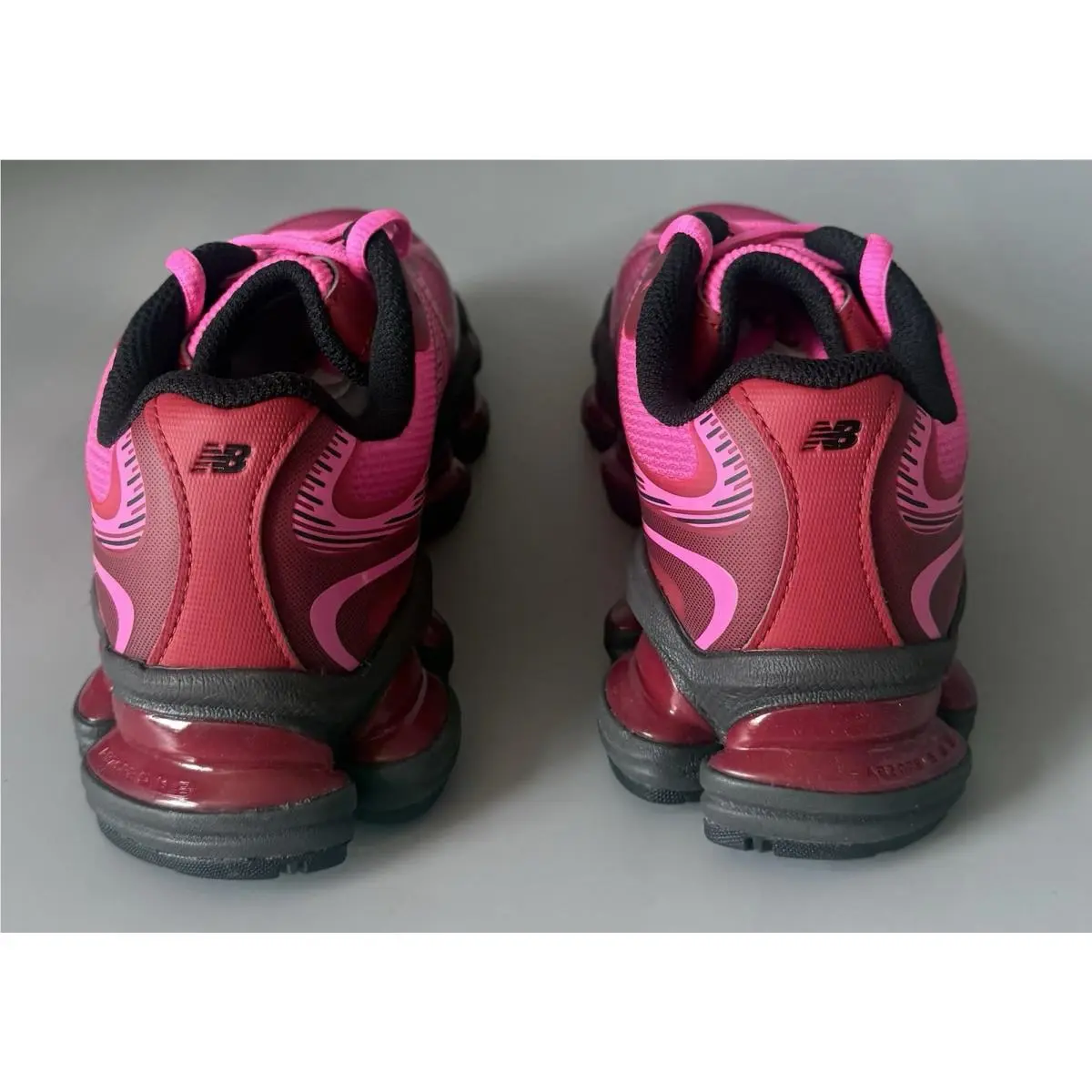 New Balance shoes - New Balance 2000 - Red Pink (UPC: 0198688536314) 4