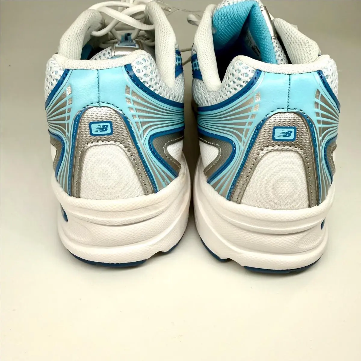 New Balance shoes - New Balance 740 - White 3