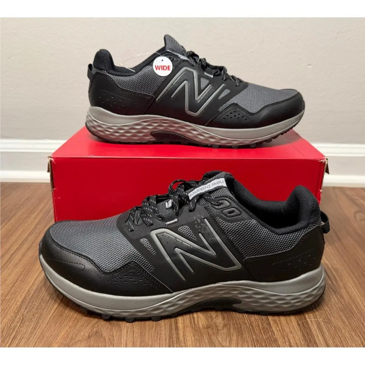New Balance 410v8 Mens Trail Running Shoes Black Grey MT410LB8 Sz 13 4E Wide