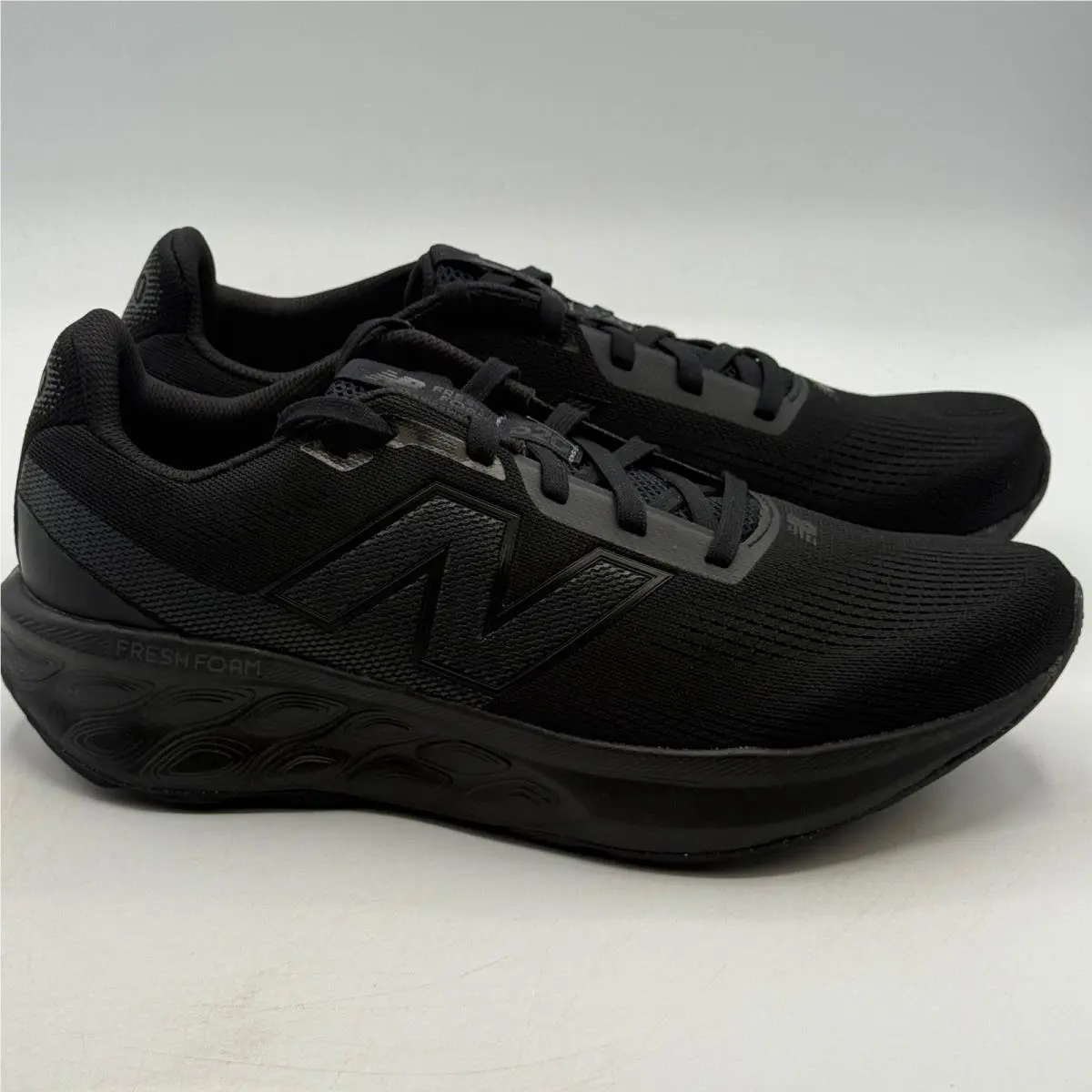 New Balance Fresh Foam 520 v9 Shoes Mens Size 11.5 Black Black Running M520LT9