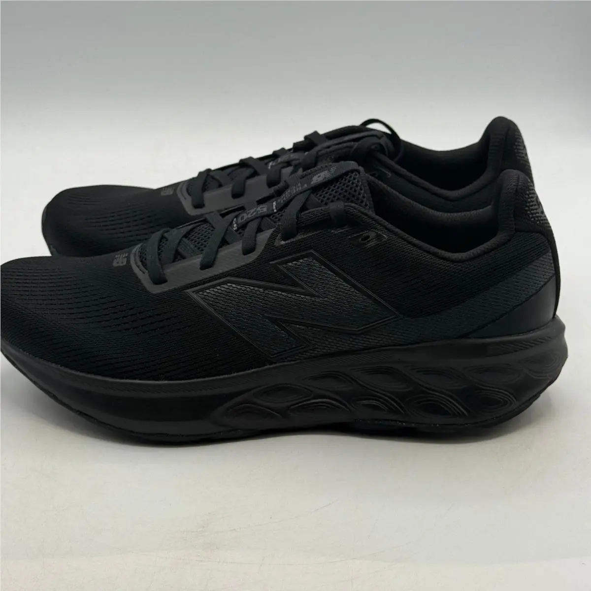 New Balance shoes - New Balance Fresh Foam 520 v9 - Black 2
