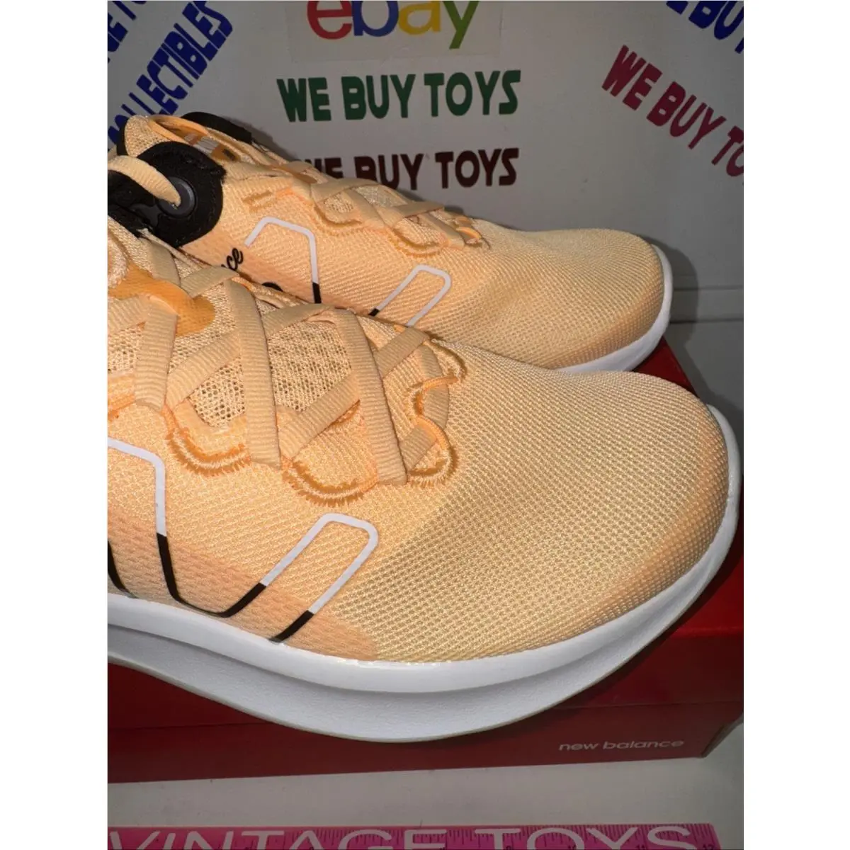 New Balance shoes - New Balance Fresh Foam Roav v2 WROAVSO2 - WROAVSO2 - Black And Orange 1