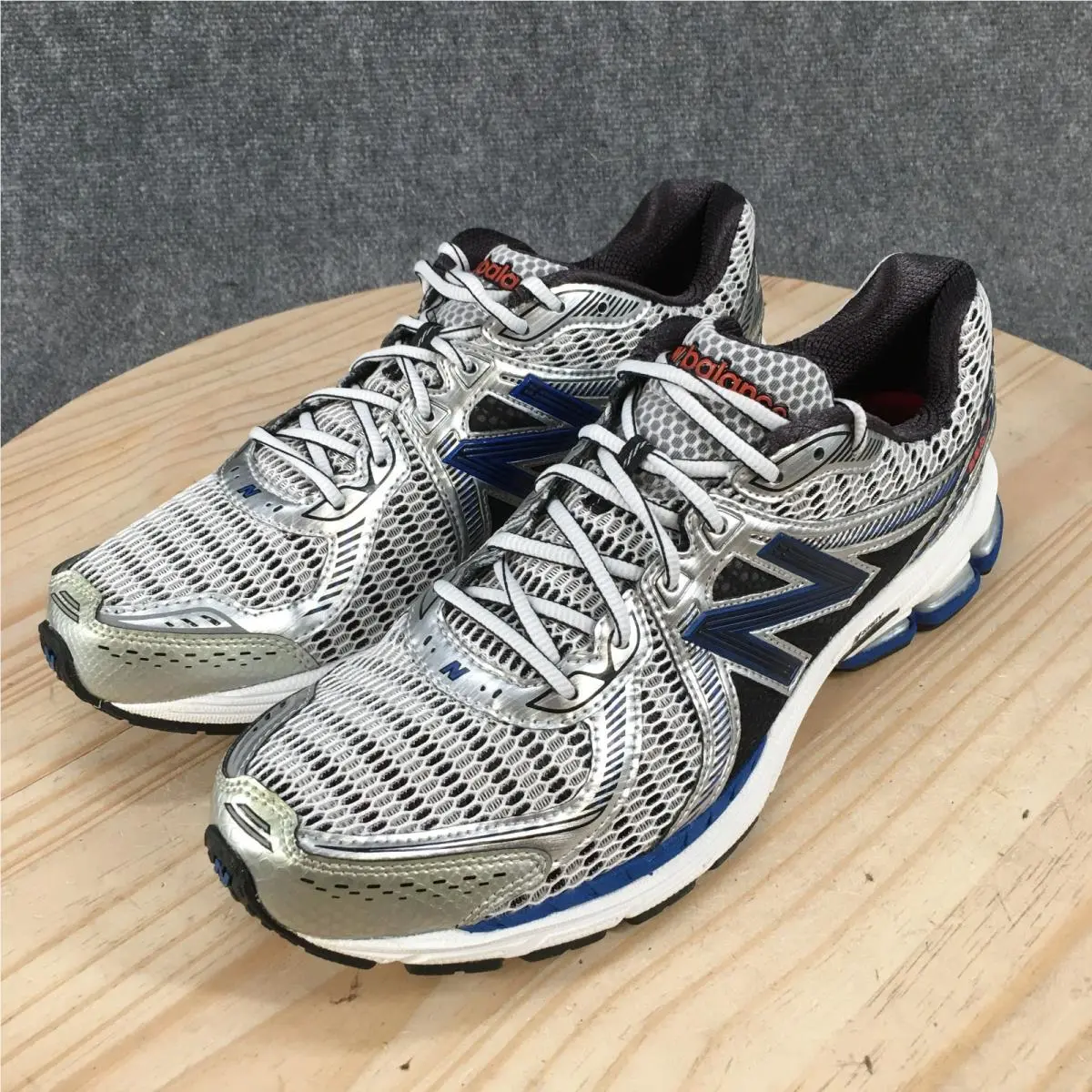 New Balance shoes - New Balance 860 - Multicolor 4