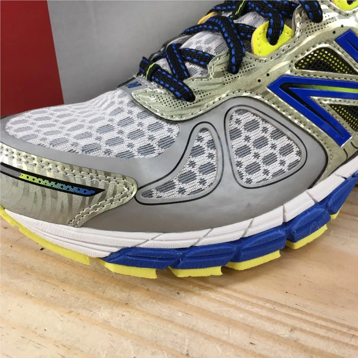 New Balance shoes - New Balance 860v4 - Multicolor 1