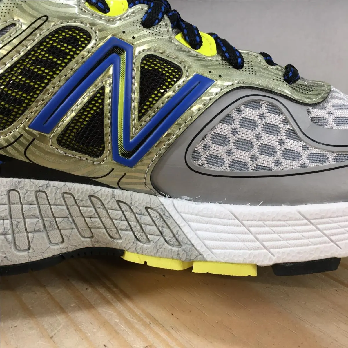 New Balance shoes - New Balance 860v4 - Multicolor 3