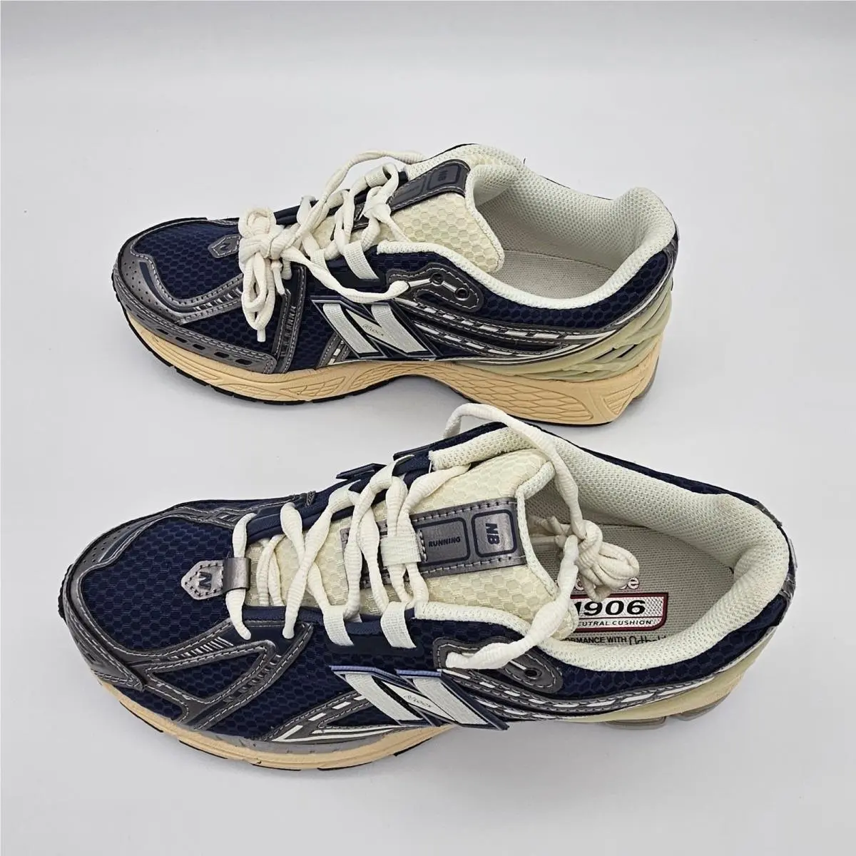 New Balance shoes - New Balance 1906R - Blue 1