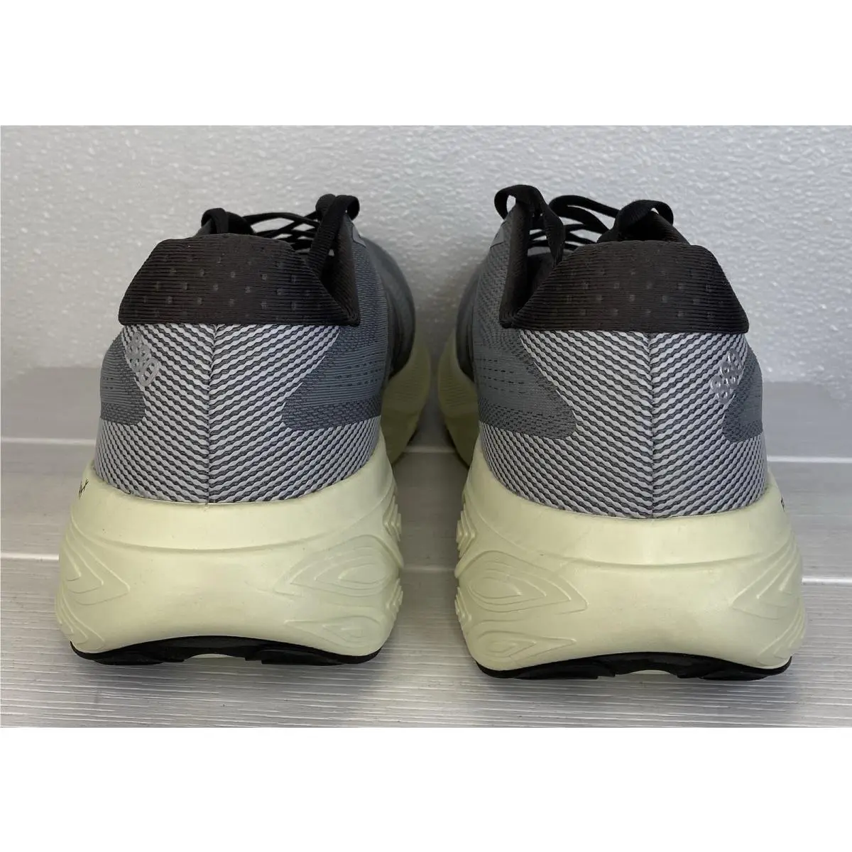 New Balance shoes - New Balance Fresh Foam - Fresh Foam - Gray (UPC: 197967741609) 4