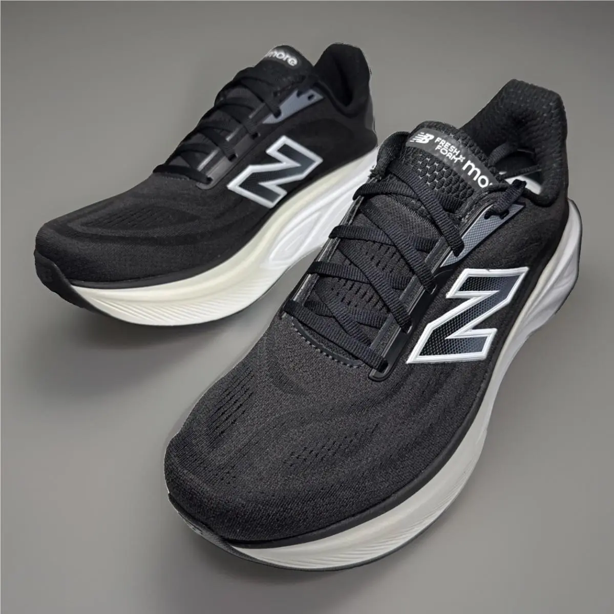 New Balance shoes - New Balance Fresh Foam X More V6 - WMORGR6 - Black & White (UPC: 0198686610603) 5