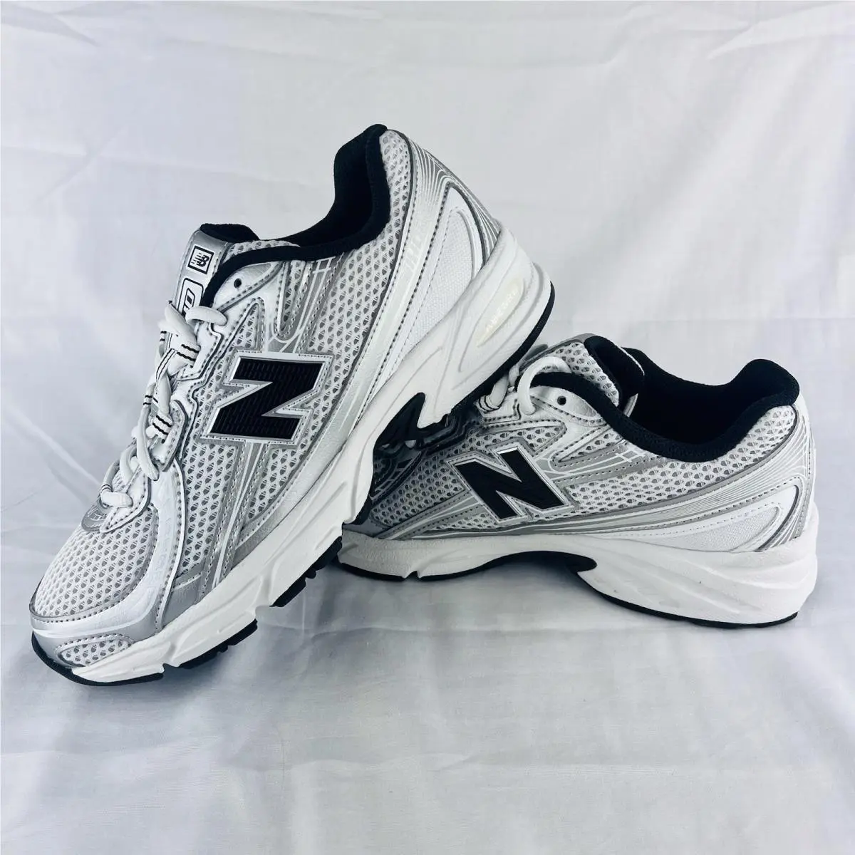 New Balance shoes - New Balance 740 - SILVER METALLIC/BLACK (UPC: 0198686885193) 3