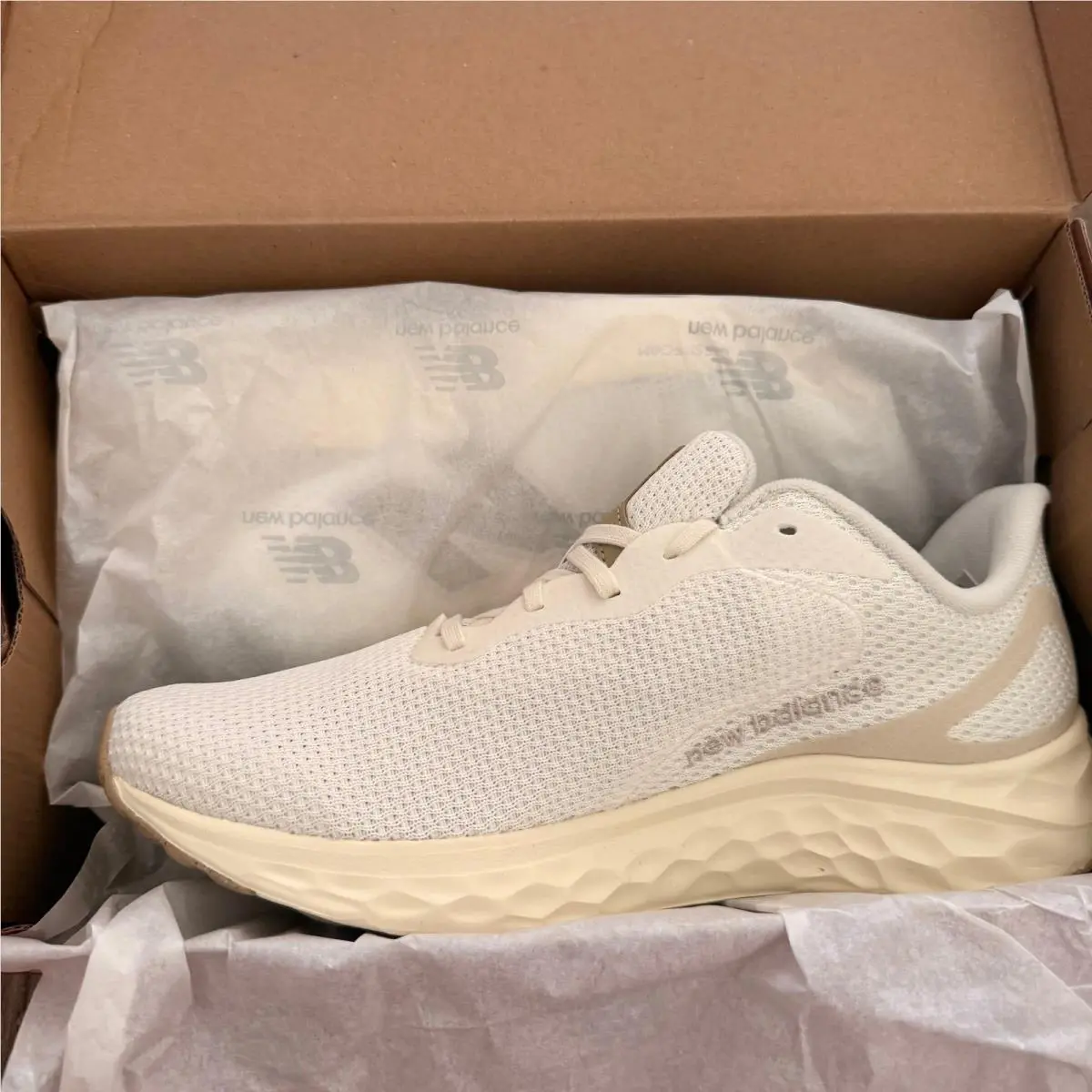 New Balance shoes - New Balance Fresh Foam Arishi v4 - Beige 9