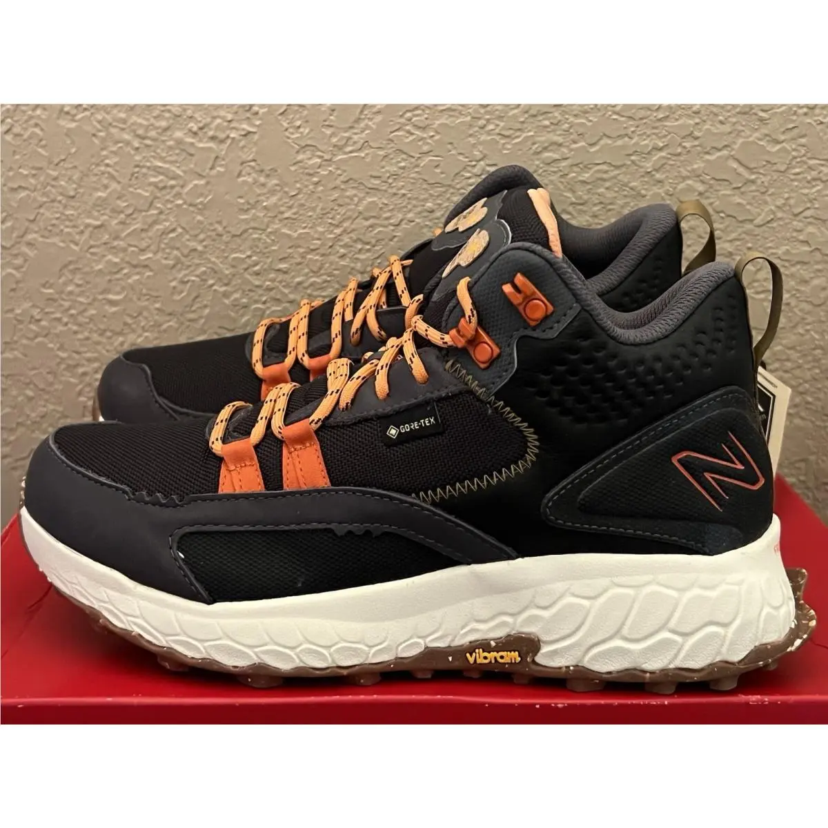 New Balance shoes - New Balance Fresh Foam Hierro - Black 0