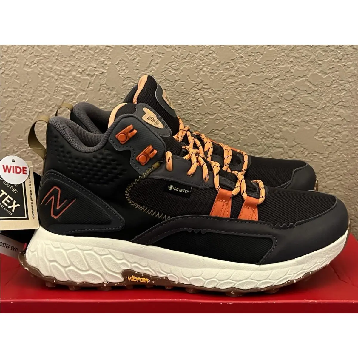 New Balance shoes - New Balance Fresh Foam Hierro - Black 2