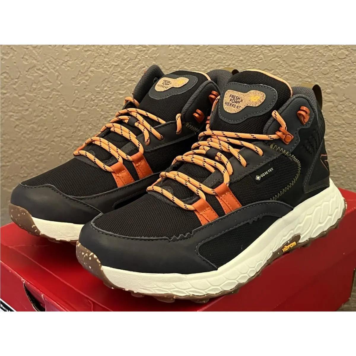 New Balance shoes - New Balance Fresh Foam Hierro - Black 4
