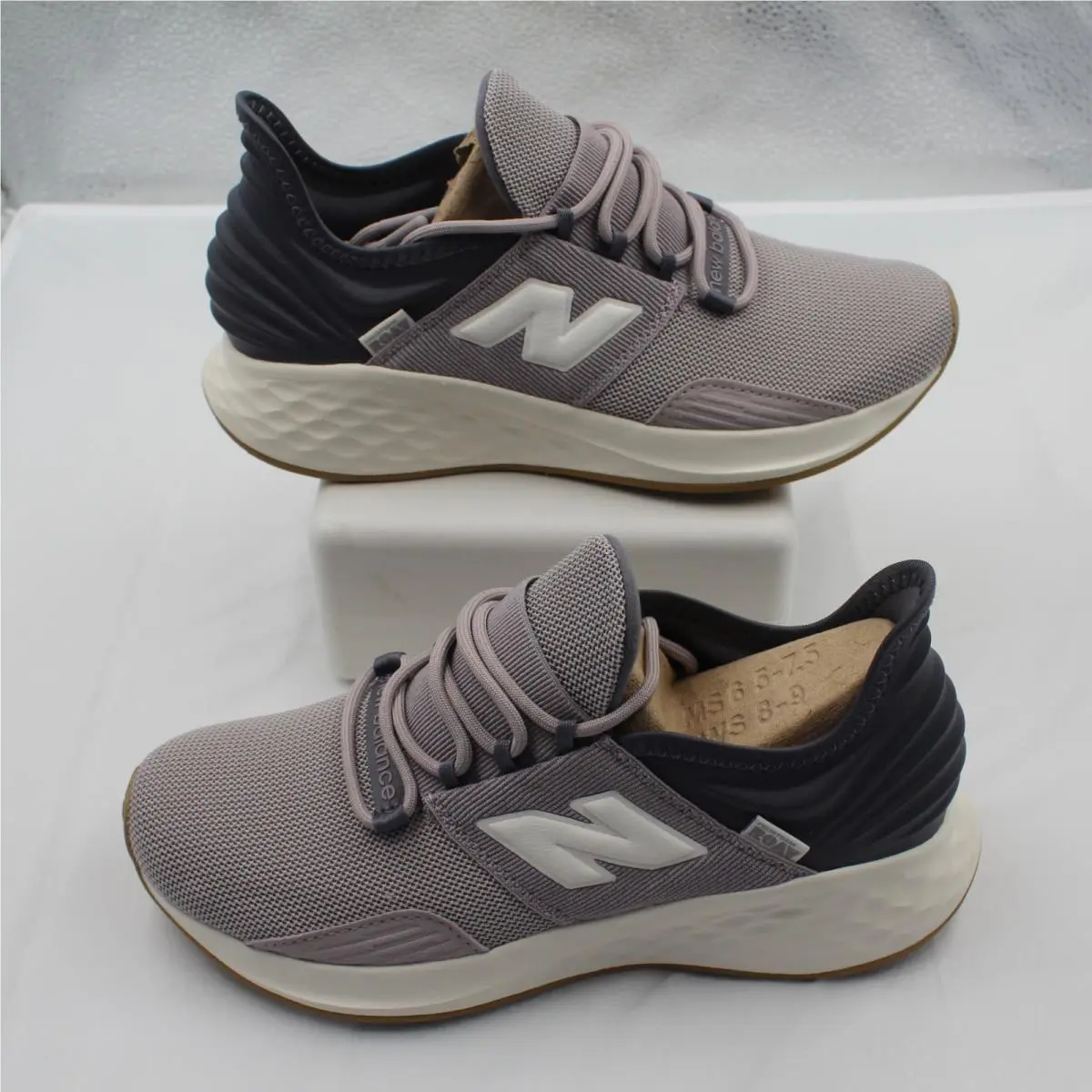 New Balance shoes - New Balance Fresh Foam Roav - WROAV7E3 - Gray 2