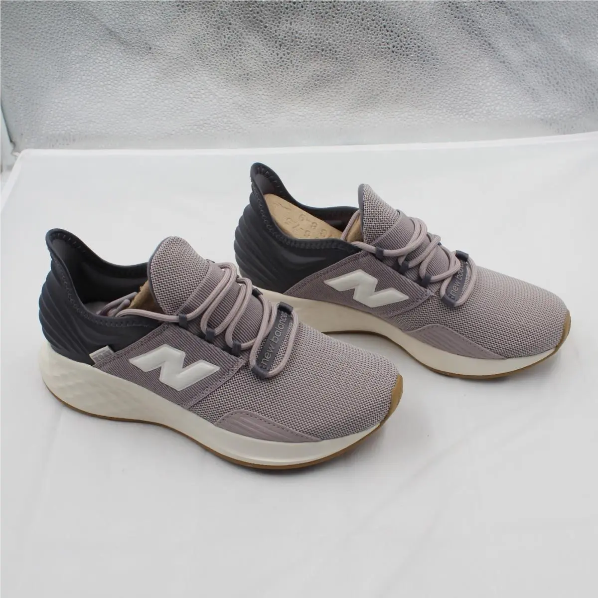 New Balance shoes - New Balance Fresh Foam Roav - WROAV7E3 - Gray 6