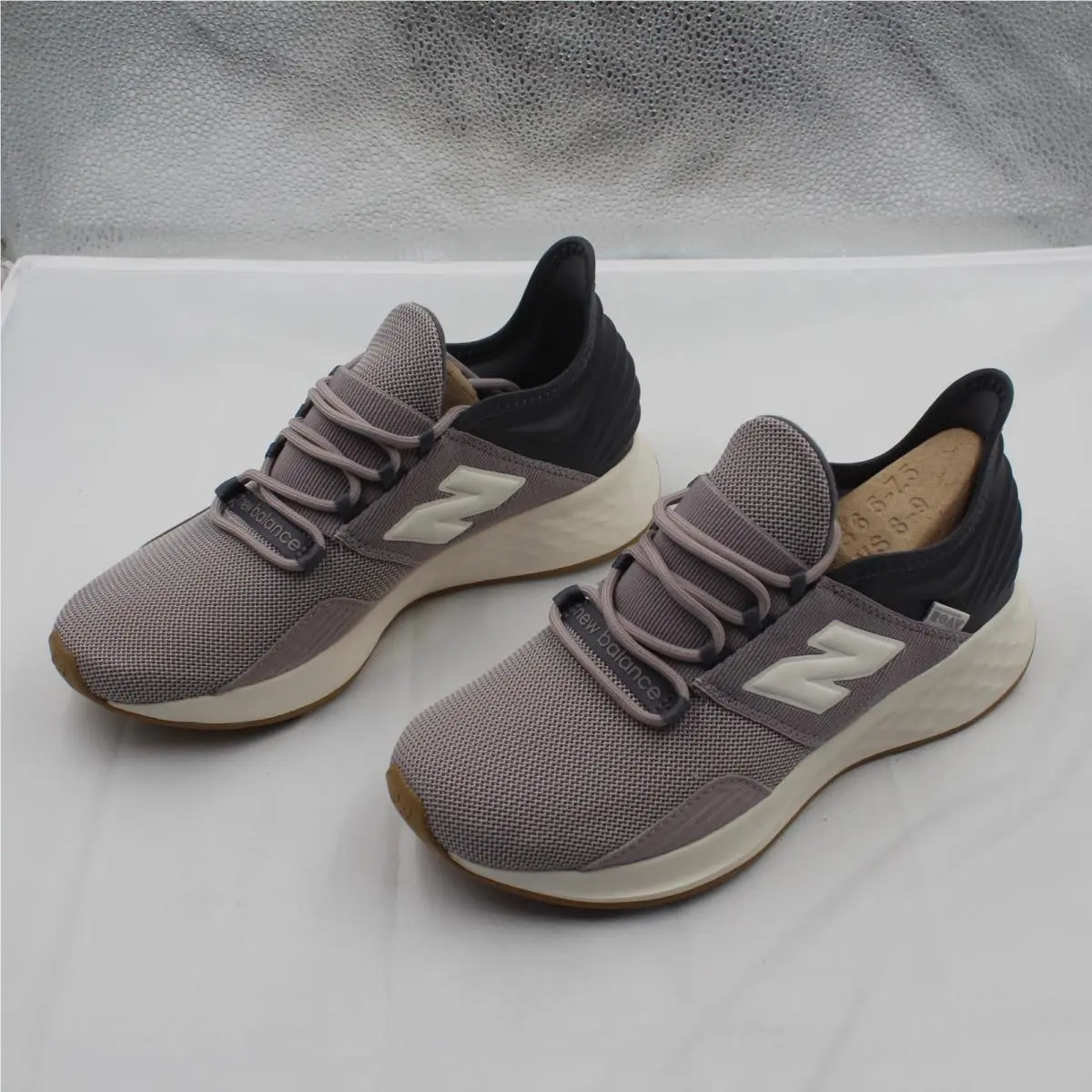 New Balance shoes - New Balance Fresh Foam Roav - WROAV7E3 - Gray 7
