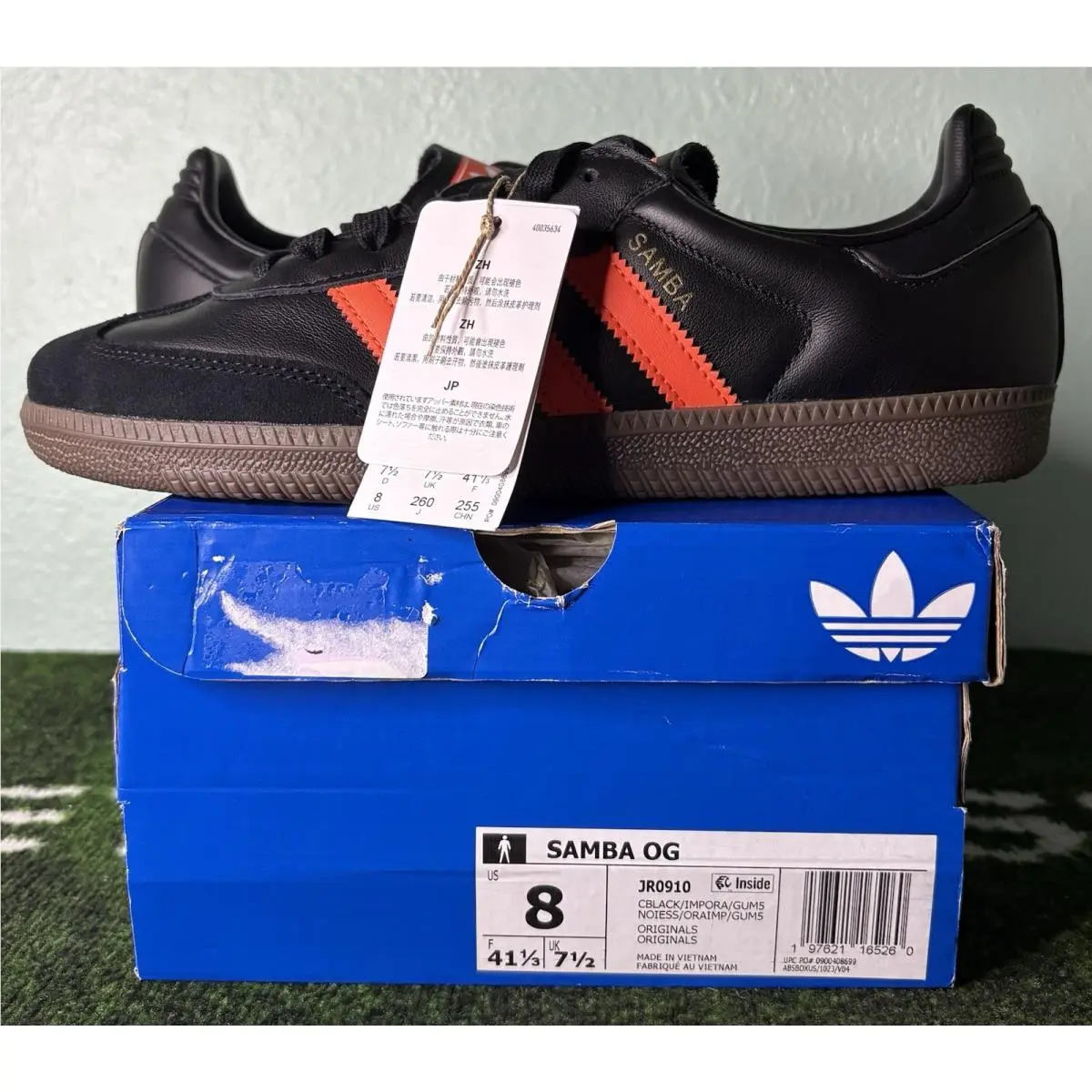 US Men`s 8/Women`s 9 - Adidas Samba OG Black Impact Orange Gum JR0910