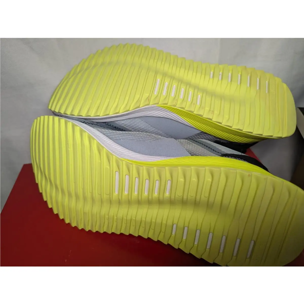 New Balance shoes - New Balance Fuelcell Echolucent - Fuelcell Echolucent - mfcellg - Multicolor 5