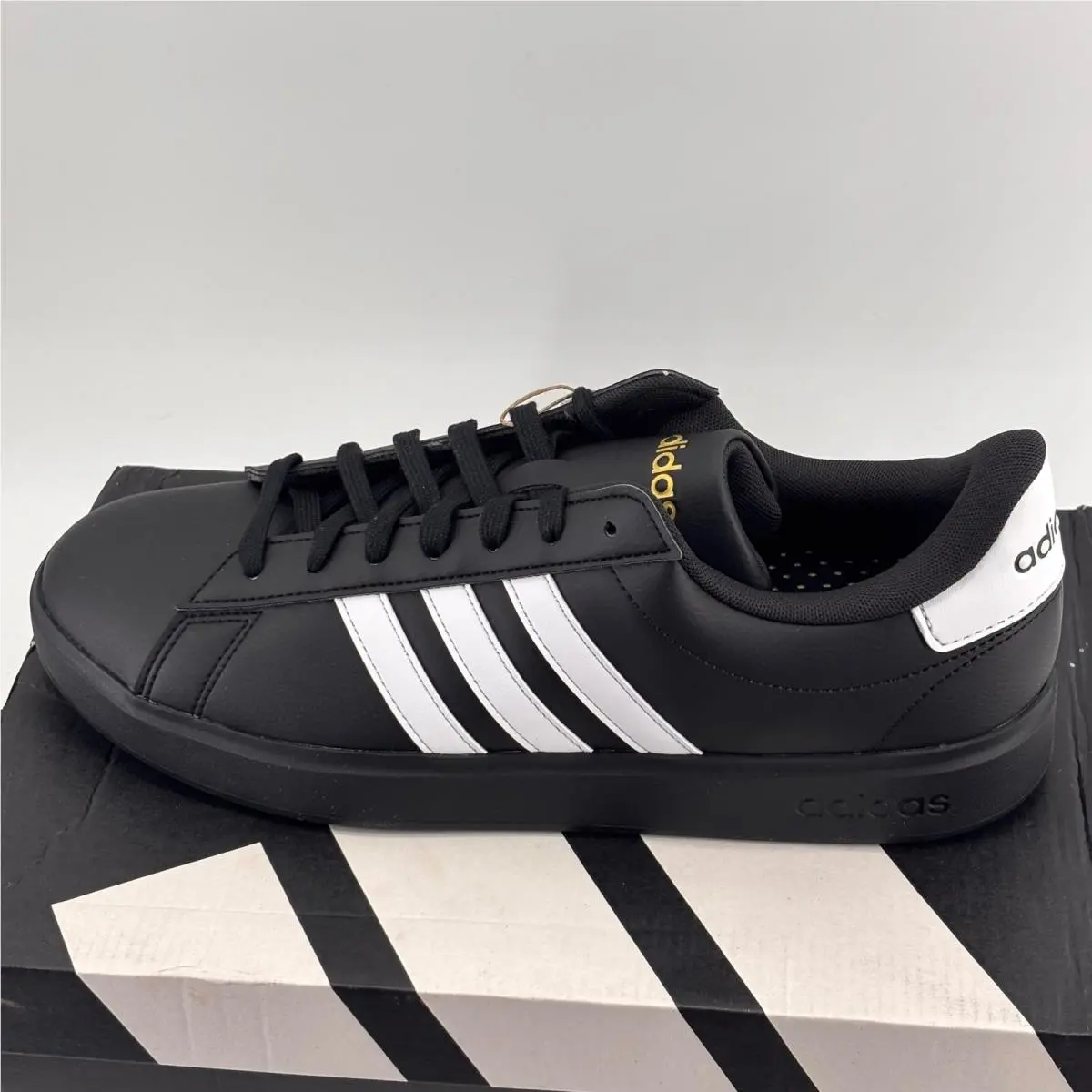 Adidas Grand Court 2.0 Mens Size 12 Black White JR0546 Sneakers Shoes