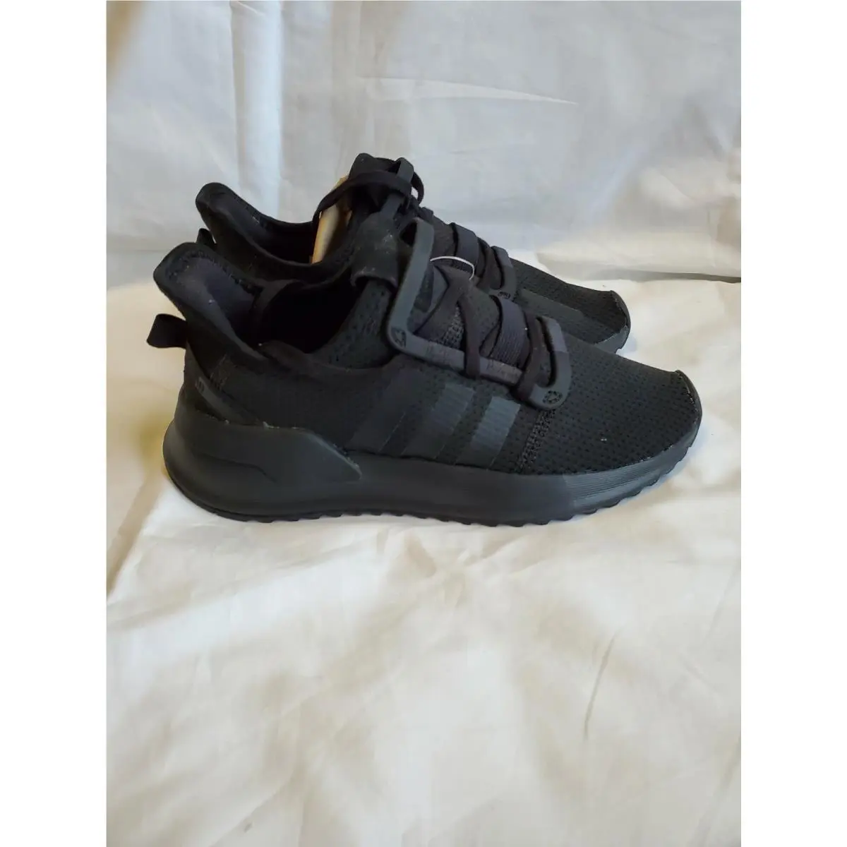 Adidas shoes - Adidas EF7243 Kaptir - Kaptir - Black 1