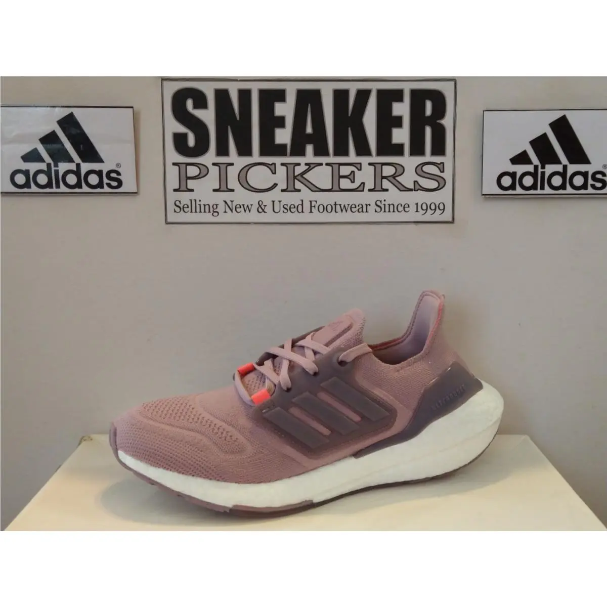 Adidas Ultraboost 22 J Running - GZ3930 - Mauve - Youth: 5Y / Womens: 6.5