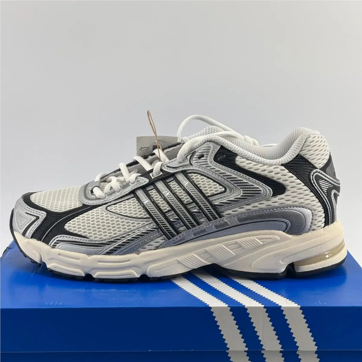Adidas Response CL Mens Size 9 White Silver Black IG6226 Dad Shoe Sneakers