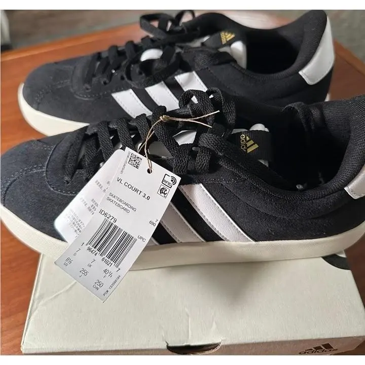 Adidas shoes - VL Court 3.0 - Court - Black (UPC: 196474610217) 4
