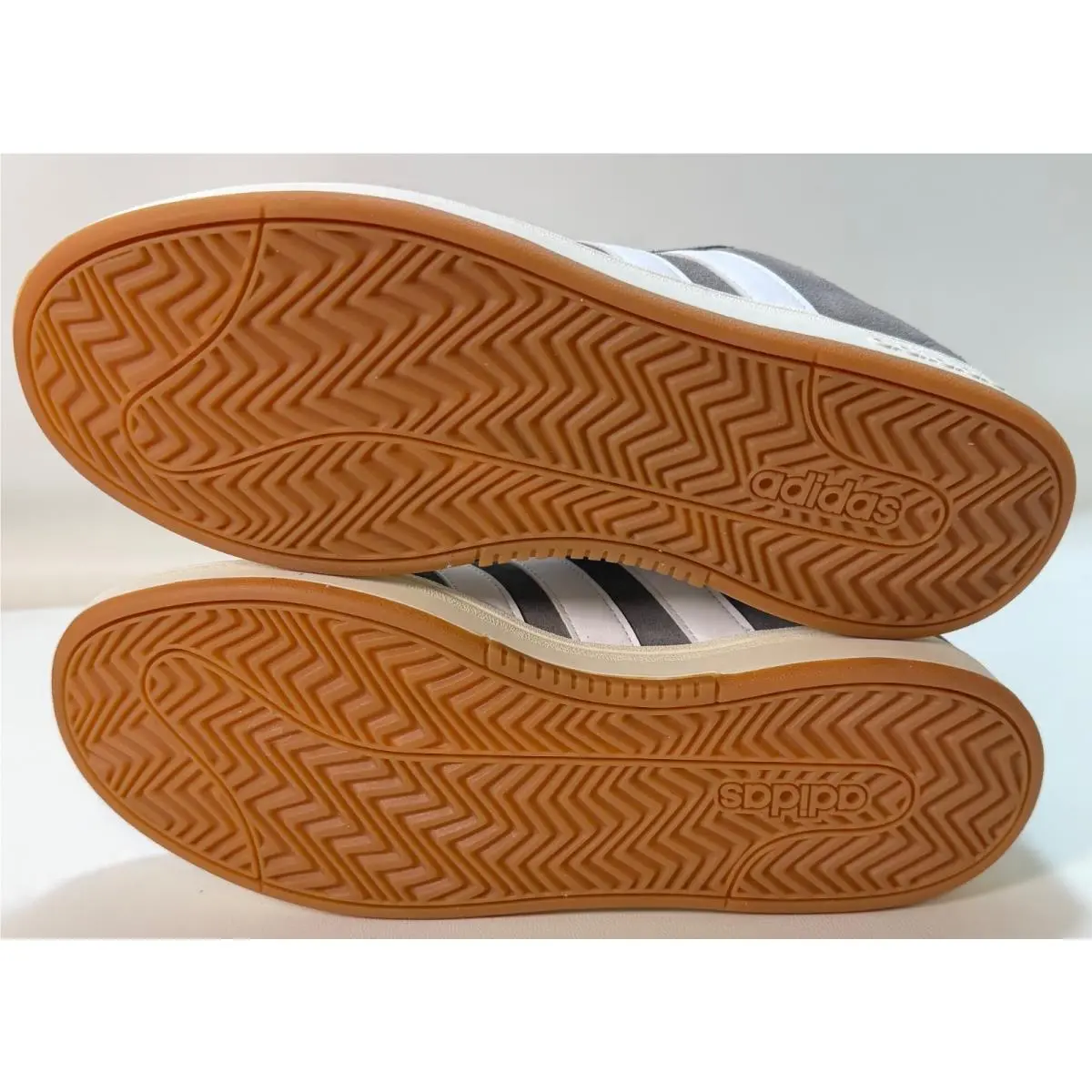 Adidas shoes - adidas Grand Court - Grand Court - Grey / Cloud White / Gum 5